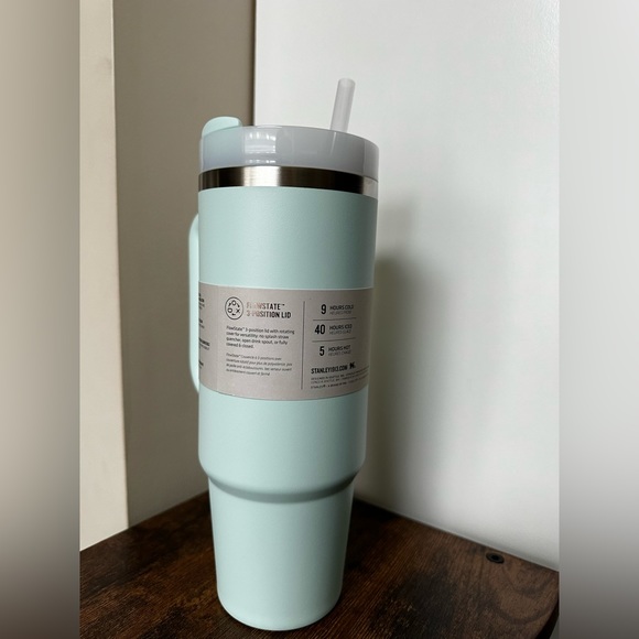 Stanley 30oz MINT tumbler - Picture 5 of 7
